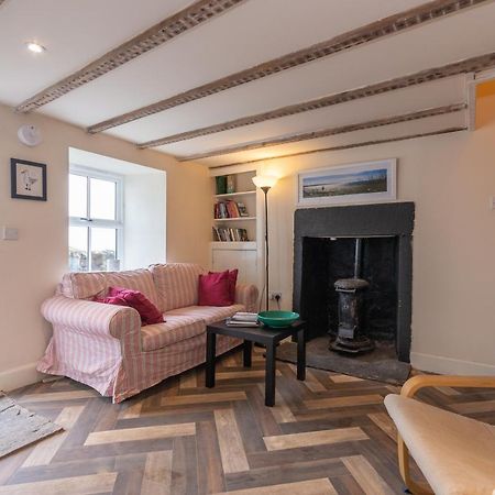 Cosy Cottage Next To The Shoreline In Cellardyke Anstruther Exterior photo